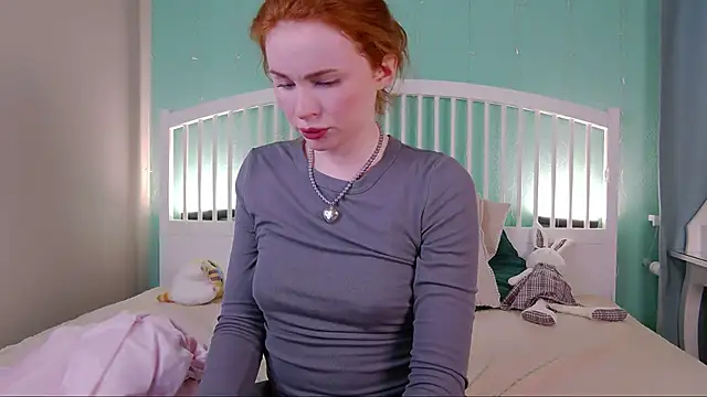 Snapshot of GingerArin chatting on March 17, 2025, 10:27 am GingerArin online show from March 17, 2025, 10:27 am