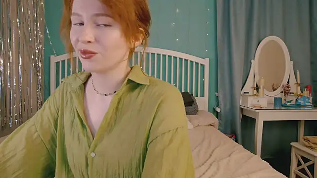 Snapshot of GingerArin chatting on July 13, 2026, 1:14 pm GingerArin online show from July 13, 2026, 1:14 pm