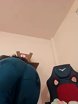 Snapshot of DORYY chatting on September 26, 2025, 9:19 pm DORYY online show from September 26, 2025, 9:19 pm