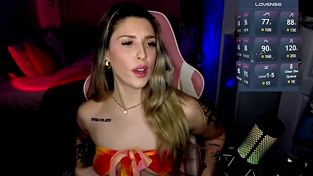 queenxlexy online show from December 29, 2024, 10:25 pm