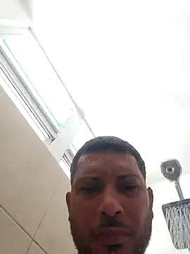 Snapshot of tropikboy chatting on September 28, 2025, 2:33 pm tropikboy online show from September 28, 2025, 2:33 pm