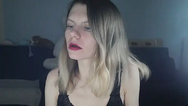 night is dark online show from December 14, 2025, 10:36 pm