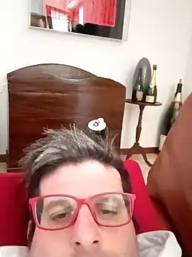 Snapshot of dario84rozz chatting on March 27, 2026, 2:50 pm dario84rozz online show from March 27, 2026, 2:50 pm