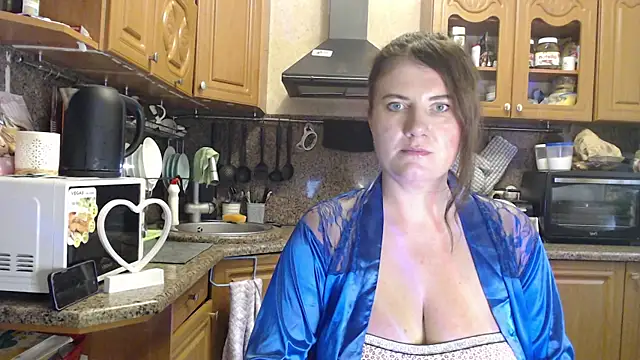 LizaCakes online show from September 24, 2025, 2:20 pm