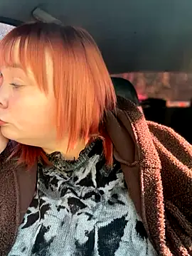 Model9798 online show from October 29, 2025, 6:37 am