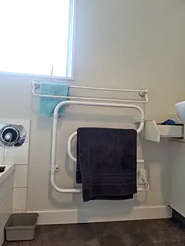 PhoenixDesirexh online show from February 6, 2025, 2:00 am