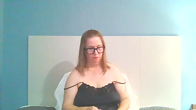 SweetandNaughty1 online show from December 13, 2024, 4:33 am