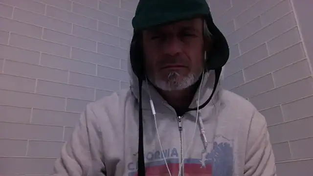 readyforfunxxx online show from December 12, 2024, 2:00 pm