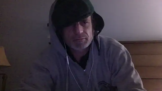 readyforfunxxx online show from December 22, 2024, 1:33 pm