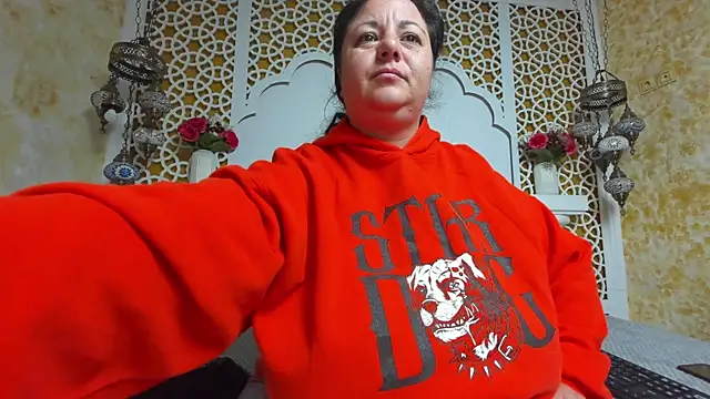 AleshaArabian online show from October 2, 2025, 2:29 am