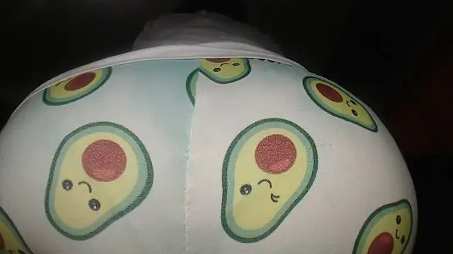 prettyangelsquirt online show from January 17, 2025, 3:22 pm