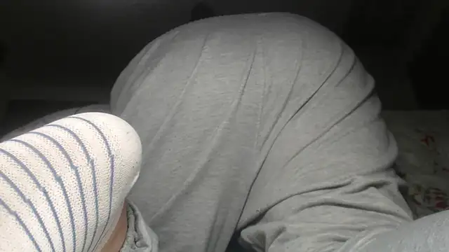 prettyangelsquirt online show from November 4, 2025, 11:15 pm