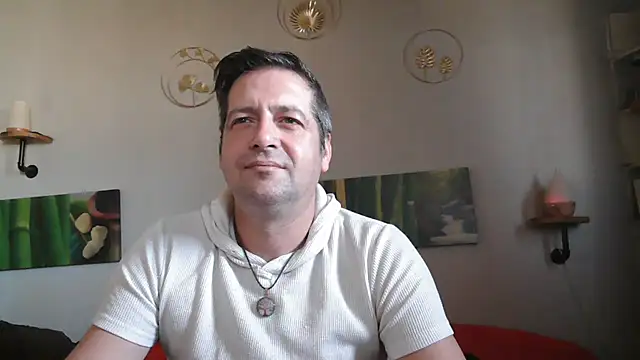 matrikes1 online show from January 26, 2025, 1:04 pm