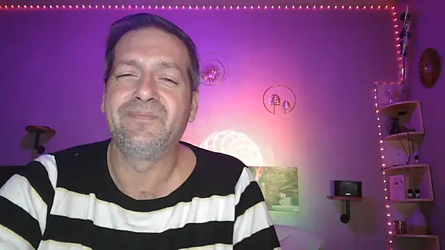 matrikes1 online show from October 31, 2025, 7:48 pm