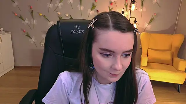 CloudGrace online show from April 18, 2026, 7:58 pm