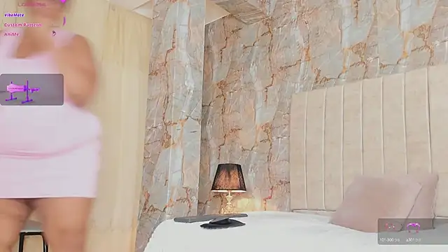 Snapshot of AranzaLatinBlacks chatting on February 5, 2025, 3:09 pm AranzaLatinBlacks online show from February 5, 2025, 3:09 pm