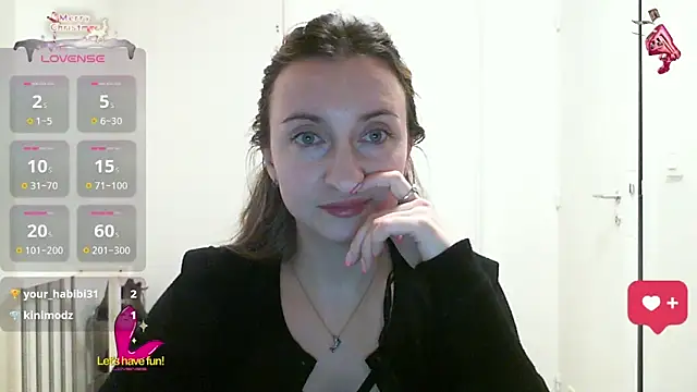 SusanCurt online show from March 11, 2025, 9:56 am