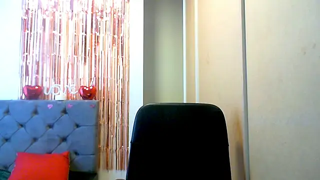 SusanCurt online show from February 28, 2026, 11:33 am