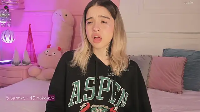  Tammara  online show from January 10, 2026, 12:40 pm