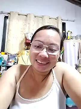 asianwet4u online show from February 6, 2025, 2:33 am