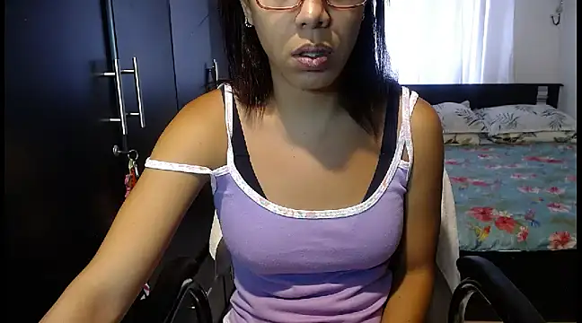 sensual nataliee online show from December 24, 2024, 1:50 pm