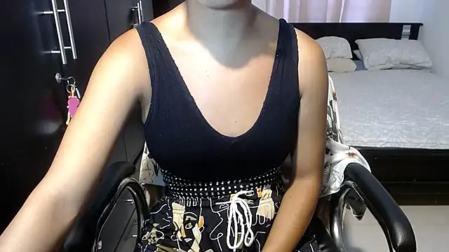 sensual nataliee online show from January 9, 2025, 7:50 pm