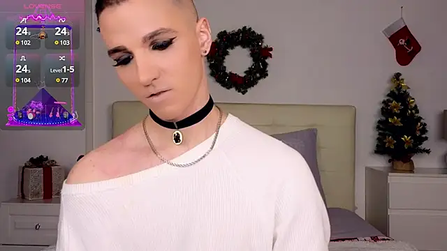 Snapshot of HelenSpellman chatting on December 24, 2024, 7:11 pm HelenSpellman online show from December 24, 2024, 7:11 pm