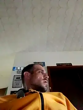 Snapshot of Codymc89 chatting on May 15, 2026, 2:13 pm Codymc89 online show from May 15, 2026, 2:13 pm