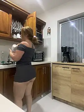 moniquerainx online show from December 13, 2024, 2:43 am