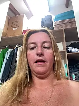 Snapshot of moniquerainx chatting on June 26, 2026, 3:38 pm moniquerainx online show from June 26, 2026, 3:38 pm