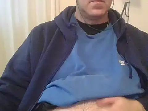 ANONIMO7735 online show from February 8, 2025, 5:51 am