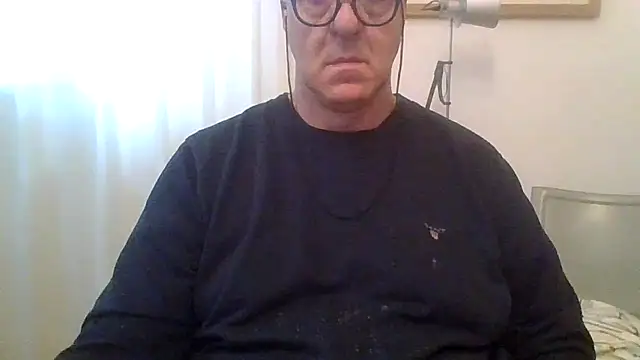 ANONIMO7735 online show from March 4, 2026, 6:41 am