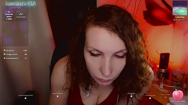 Snapshot of JohansonKatie chatting on March 8, 2025, 2:23 am JohansonKatie online show from March 8, 2025, 2:23 am