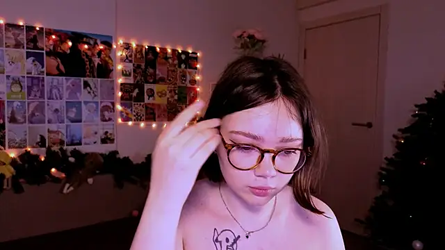 MilenaSaint online show from January 9, 2025, 2:43 am
