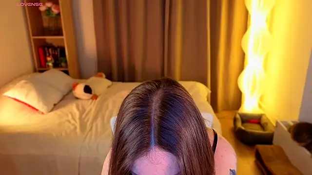 MilenaSaint online show from February 6, 2026, 3:44 am