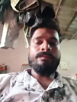 Snapshot of veaman9939 chatting on July 15, 2026, 7:57 am veaman9939 online show from July 15, 2026, 7:57 am