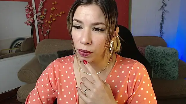 ms sofia x online show from December 23, 2024, 6:27 pm