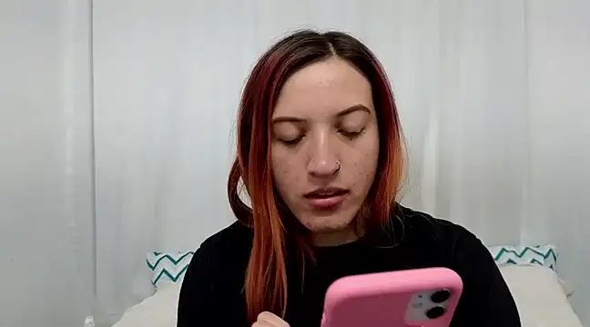 Snapshot of ninaa_fox chatting on February 11, 2025, 2:02 pm ninaa fox online show from February 11, 2025, 2:02 pm