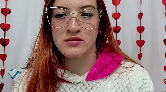 Snapshot of ninaa_fox chatting on February 18, 2025, 5:10 pm ninaa fox online show from February 18, 2025, 5:10 pm