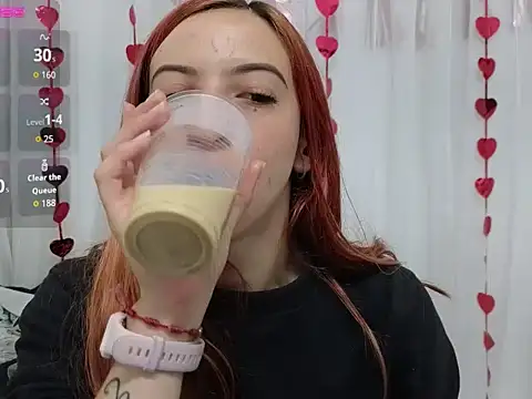 Snapshot of ninaa_fox chatting on October 2, 2025, 1:51 pm ninaa fox online show from October 2, 2025, 1:51 pm