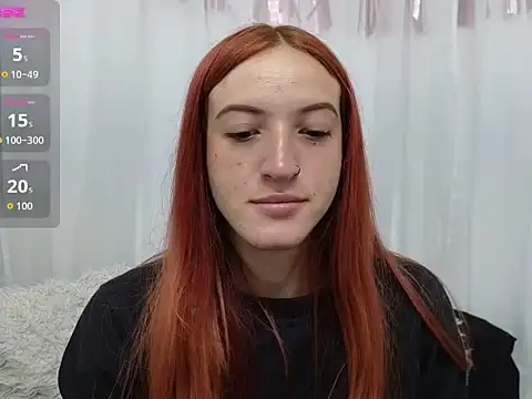 Snapshot of ninaa_fox chatting on October 16, 2025, 2:29 pm ninaa fox online show from October 16, 2025, 2:29 pm