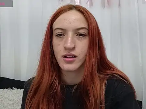 Snapshot of ninaa_fox chatting on October 23, 2025, 2:16 pm ninaa fox online show from October 23, 2025, 2:16 pm