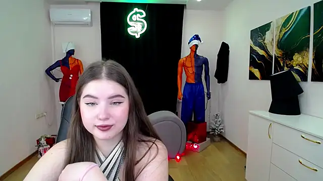 NicoleFoxery online show from December 28, 2024, 9:19 pm
