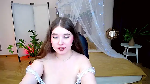NicoleFoxery online show from January 19, 2025, 9:23 pm