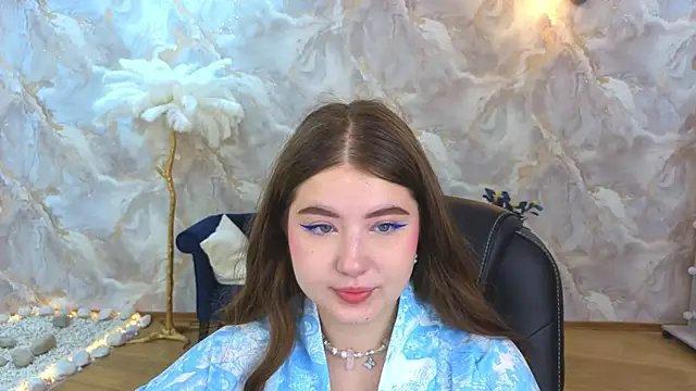 NicoleFoxery online show from September 24, 2025, 3:21 am