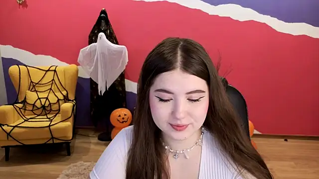 NicoleFoxery online show from October 25, 2025, 6:24 pm