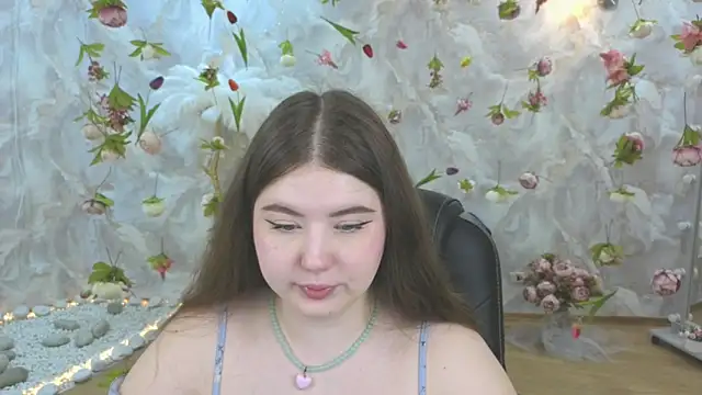 NicoleFoxery online show from May 10, 2026, 6:57 pm