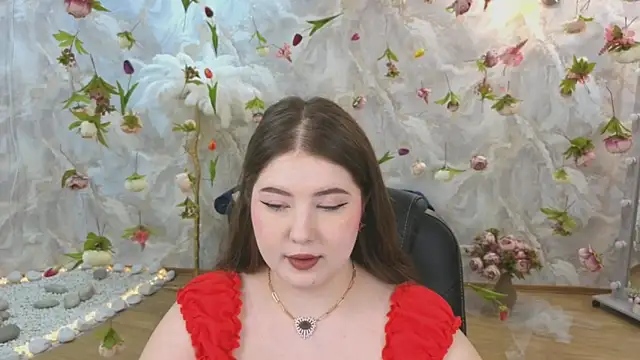 Snapshot of NicoleFoxery chatting on June 24, 2026, 3:27 am NicoleFoxery online show from June 24, 2026, 3:27 am