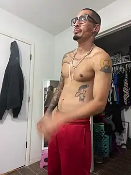 Prettyboiflaco online show from January 21, 2025, 7:37 am