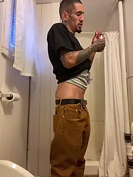 Prettyboiflaco online show from March 18, 2025, 1:00 am